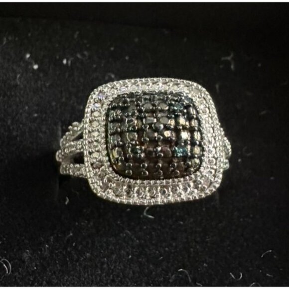 Genuine Deep Blue Diamond Ring Size 7 - Pretty Cushion Cut Diamond Accent - Picture 13 of 14